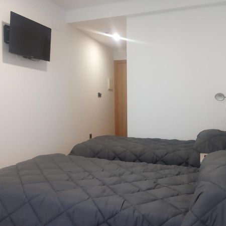 Hostal Outarelo Оуренсе Екстериор снимка
